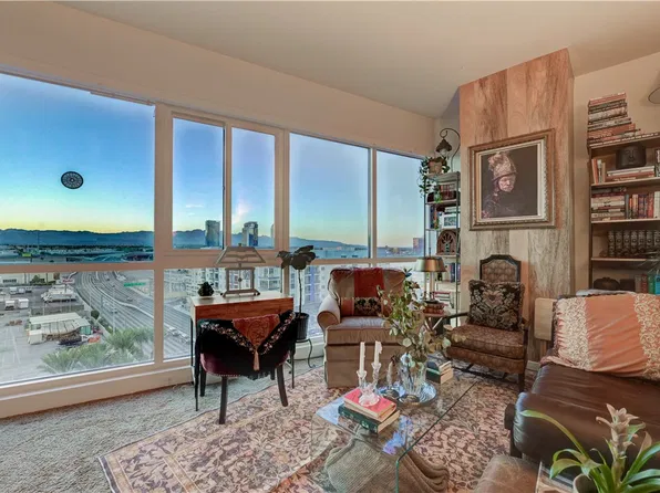 4525 Dean Martin Dr Unit 802, Las Vegas, NV 89103