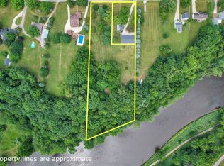 1121 Maynard Rd, Portland, MI 48875