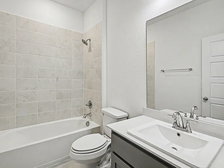 2653 Keokuk St — Photo 27