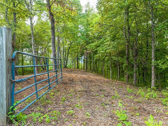 3rd image of 700 Elk Mountain Scenic Hwy #27-28-29