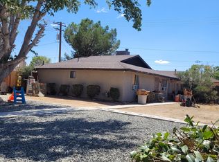 15360 Broken Bow Rd, Apple Valley, CA 92307