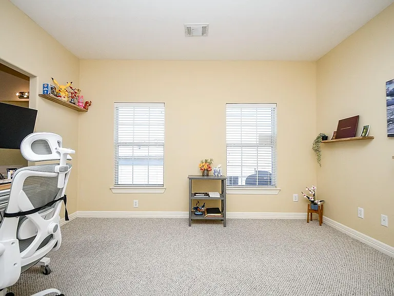 2714 Windy Thicket Ln — Photo 20