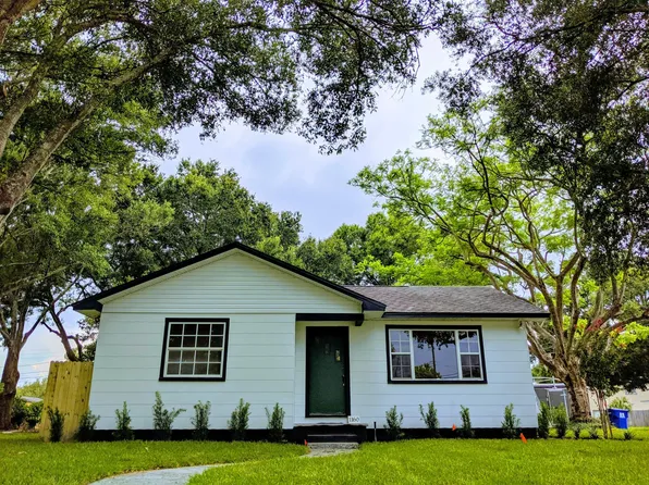 1160 53rd Ave N, Saint Petersburg, FL 33703