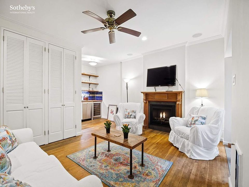 1st image of 140 W 74th St APT 1E
