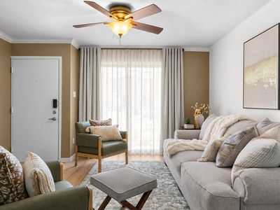 (Undisclosed Address), College Station, TX, 77840