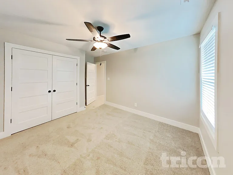 492 Woodtrace Dr — Photo 12