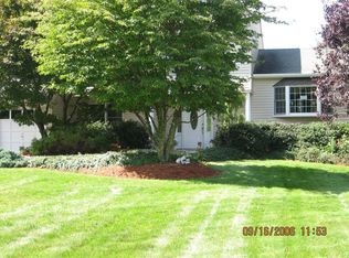 3394 Nutly Cir, Yorktown Heights, NY 10598