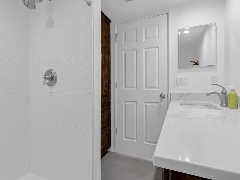 5749 Gardens Dr #5749 — Photo 14
