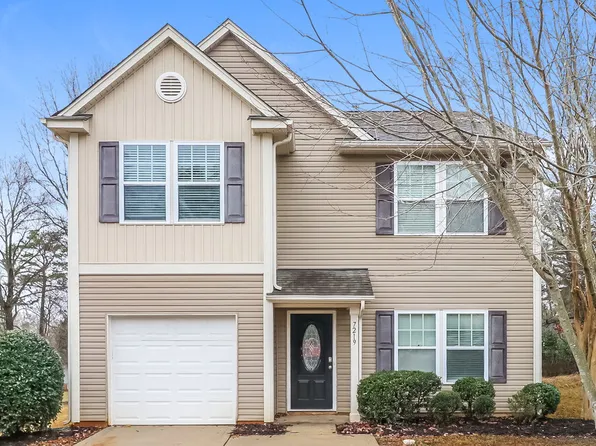 7219 Waldon Park Ln, Charlotte, NC 28214