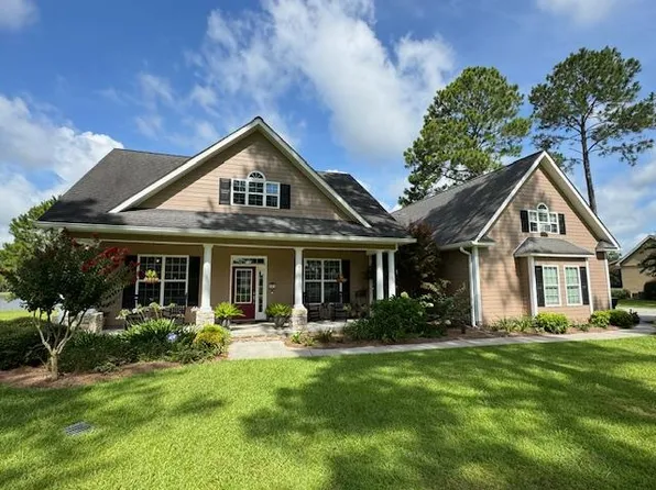 141 Leyland Dr, Broxton, GA 31519