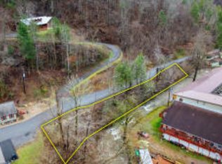 833 Sleepy Hollow Rd, Gatlinburg, TN 37738