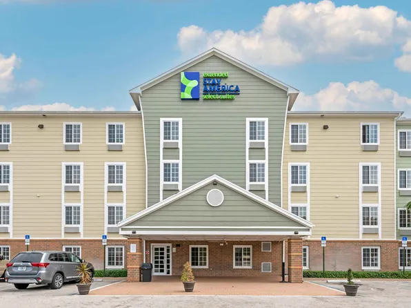 Lake Worth, 2171 10th Ave N, Lake Worth, FL 33461