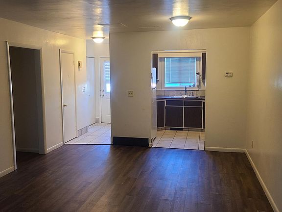 5th image of 132 Park Dr