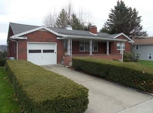 2101 Country Club Rd, Endicott, NY 13760
