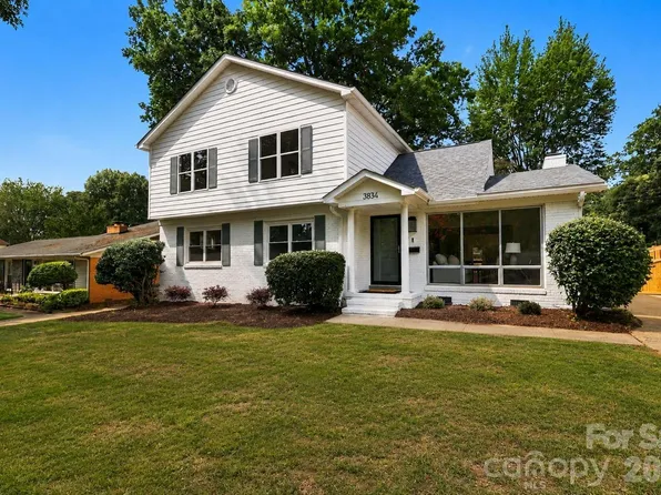3834 Moultrie St, Charlotte, NC 28209