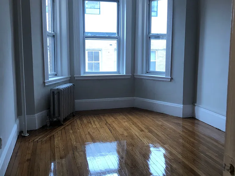 38 Hemenway St #39 — Photo 17