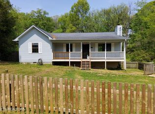 1228 Payne School Dr, Sevierville, TN 37876