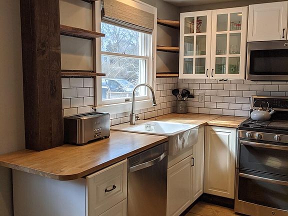 4th image of 38 Lincoln Ave