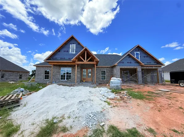103 Sabel Dr, Enterprise, AL 36330