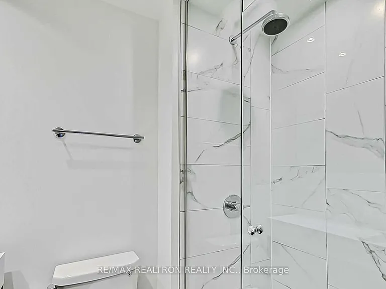 20 Richardson St #616 — Photo 14