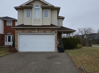 283 Grey Fox Dr, Kitchener, ON N2E 3N8