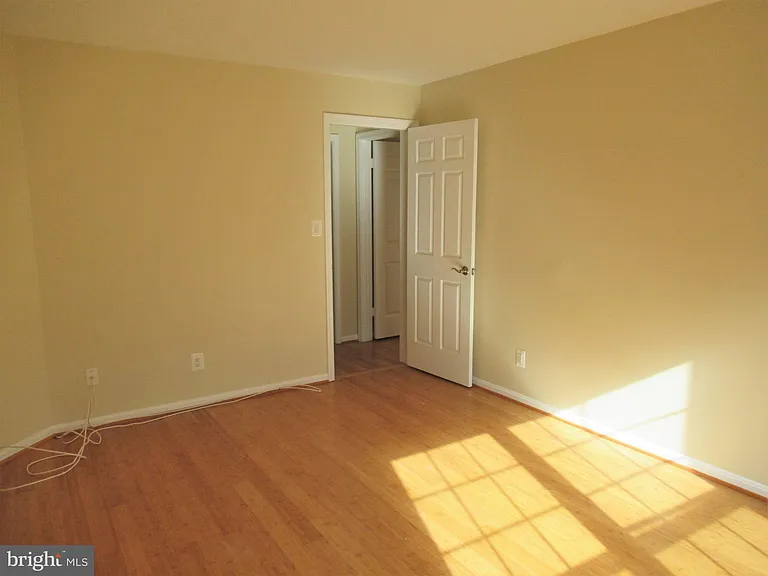 244 S Reynolds St #111 — Photo 19