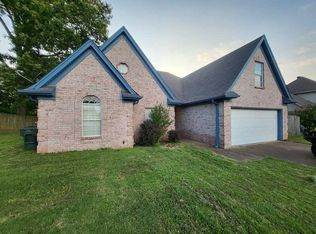 1197 Harpeth Dr, Memphis, TN 38134