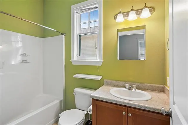 626 Saint Maurice Ave — Photo 12