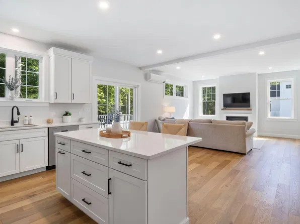 3 Cider Mill Lane, Kennebunk, ME 04043