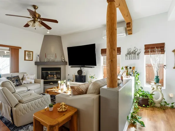 4609 Contenta Rdg, Santa Fe, NM 87507