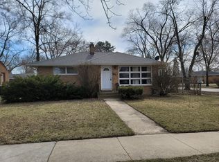 1519 Argonne Dr, North Chicago, IL