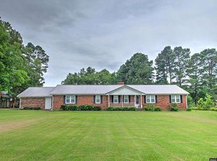 101 Baker Rd, Martin, TN 38237