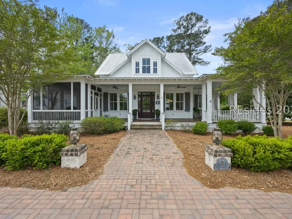 2 Pondhawk Rd, Bluffton, SC 29909