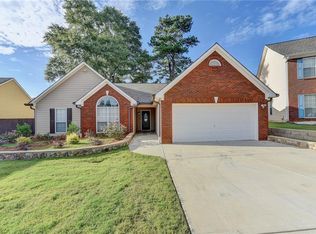 610 Sunnyside Dr, Lawrenceville, GA 30044