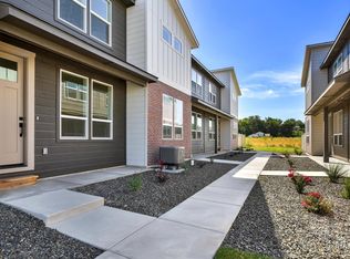 2906 Nieve Ln, Caldwell, ID 83605