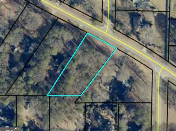 422 Maddox Rd, Griffin, GA 30224