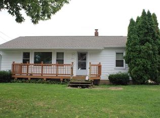 277 25th Ave SW, Cedar Rapids, IA 52404