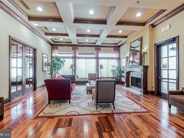 12925 Centre Park Cir #405 — Photo 39