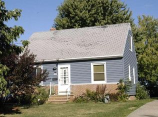 28805 Alton Rd, Wickliffe, OH 44092