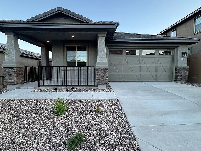 13327 W Eagle Feather Rd — Photo 1