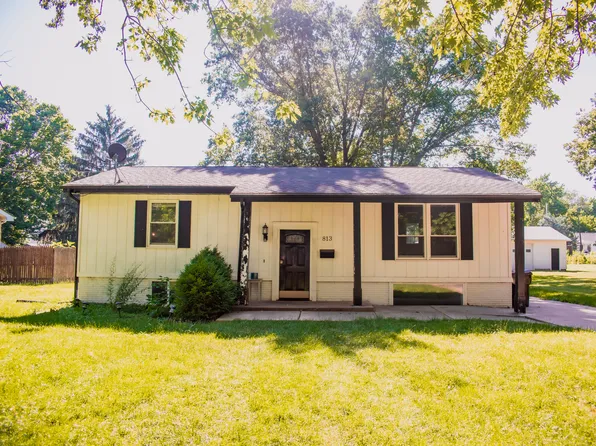 813 Green St, Henry, IL 61537