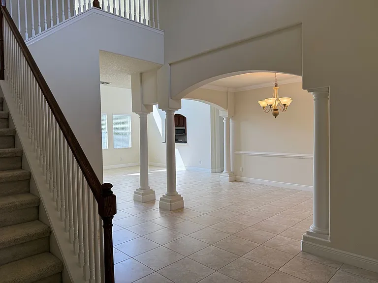2740 Swoop Cir — Photo 4
