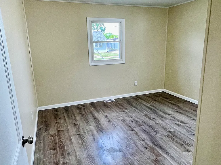 2809 Morton Dr — Photo 10