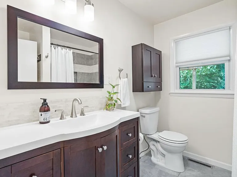 3709 Evergreen Ln — Photo 11