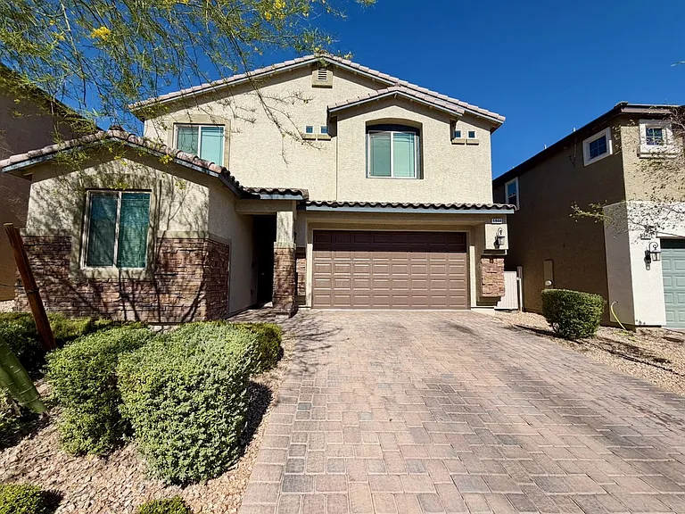 5844 Middle Rock St — Photo 1