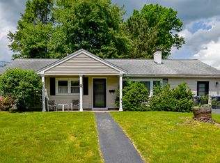2 Appleton Rd, Natick, MA 01760