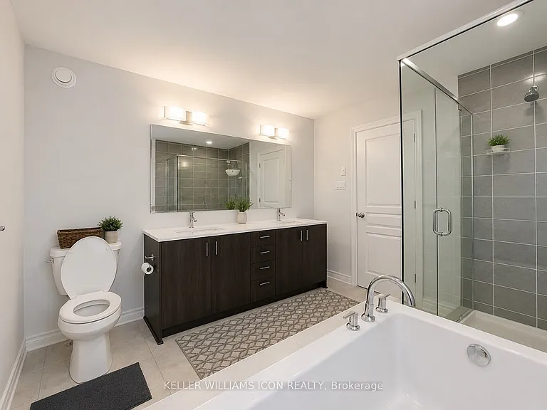 916 Ralph Hennessy Ave — Photo 17