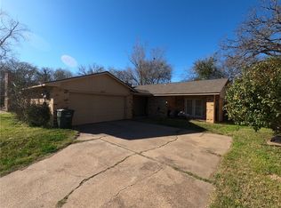 3101 Red Robin Loop, Bryan, TX 77802