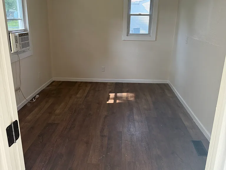 205 Hypathia Ave — Photo 11