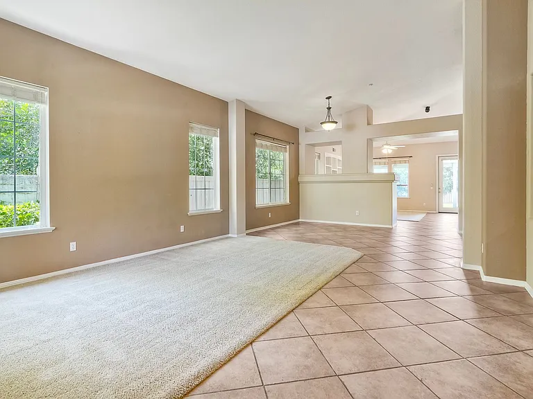 2325 Old Ranch Rd — Photo 8